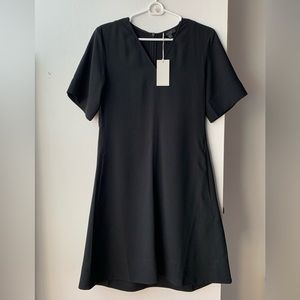COS NWT Black V-Neck Dress Size 6
